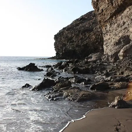 Апартаменты Playa La Aldea *